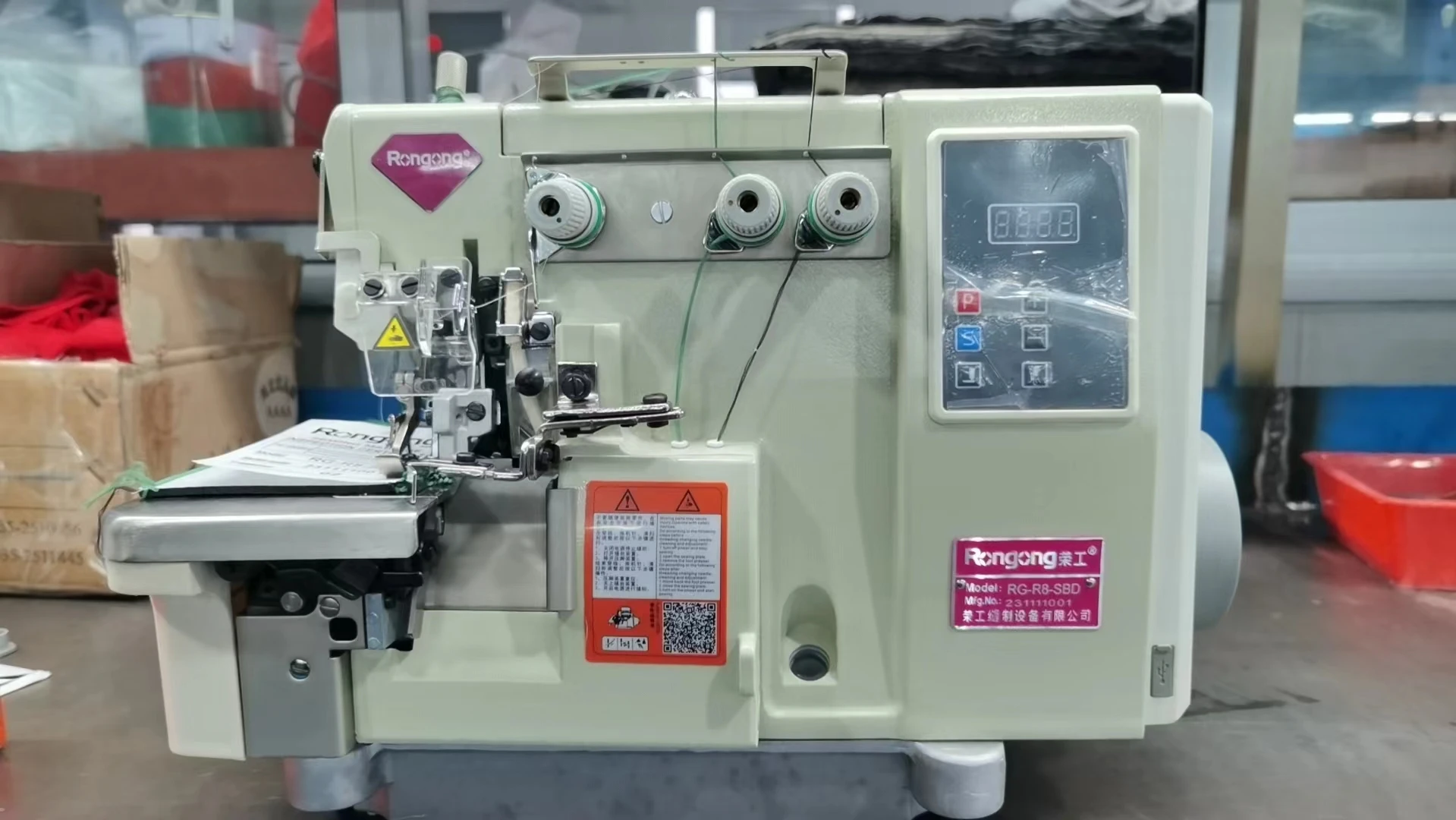 RONMACK RM-R8-3D-SB 3 Thread Mouse Pad Overlock Sewing Machine