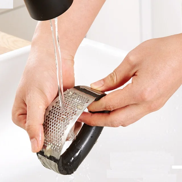 Stainless Steel 430  Metal type Garlic Press Ginger Kitchen Metal Material Kitchen Garlic Press and Peeler set Garlic Mi