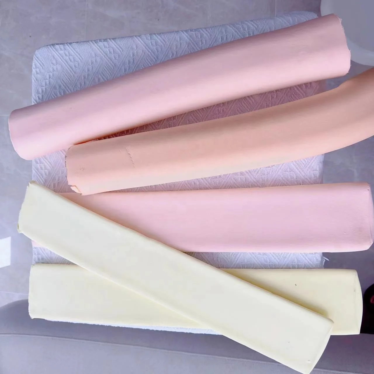 custom high quality different colors pva block cleaning sponge wash face powder puff cosmetic cheap price best cosmetic brand