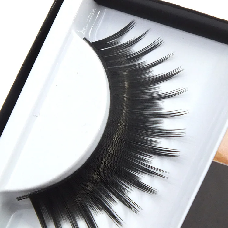 OEM False Eyelashes Synthetic Fiber Material| 3D Mink Lashes| Cat Eyes Look| Reusable| 100% Handmade & Cruelty-Free