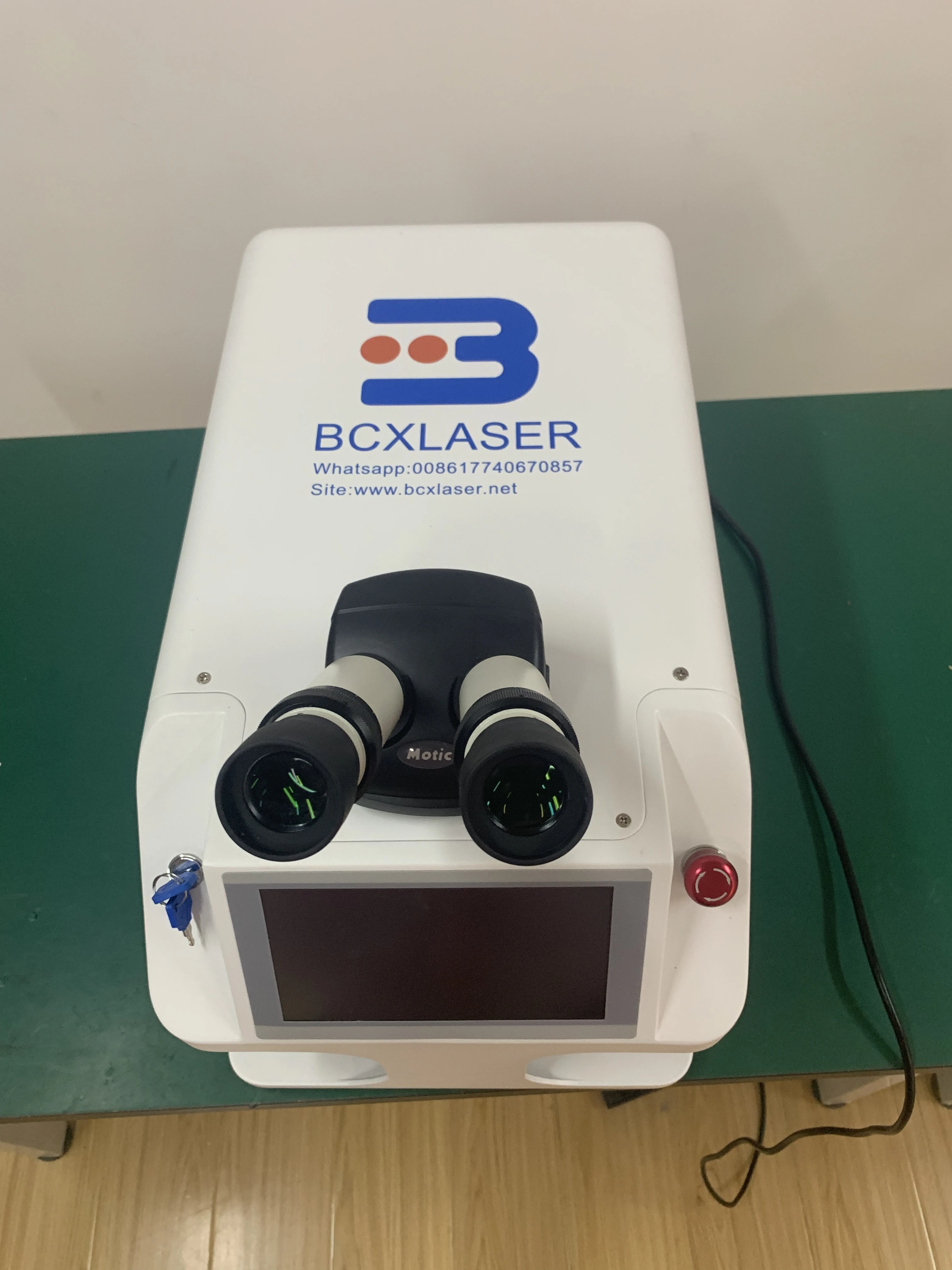 
Portable Laser Welders Stainless Steel Jewelry Silver Gold Laser Spot Welding Machine 