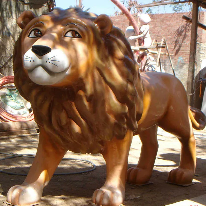 Outdoor Life Size Fiberglass Resin Lion Statue for Exhibition