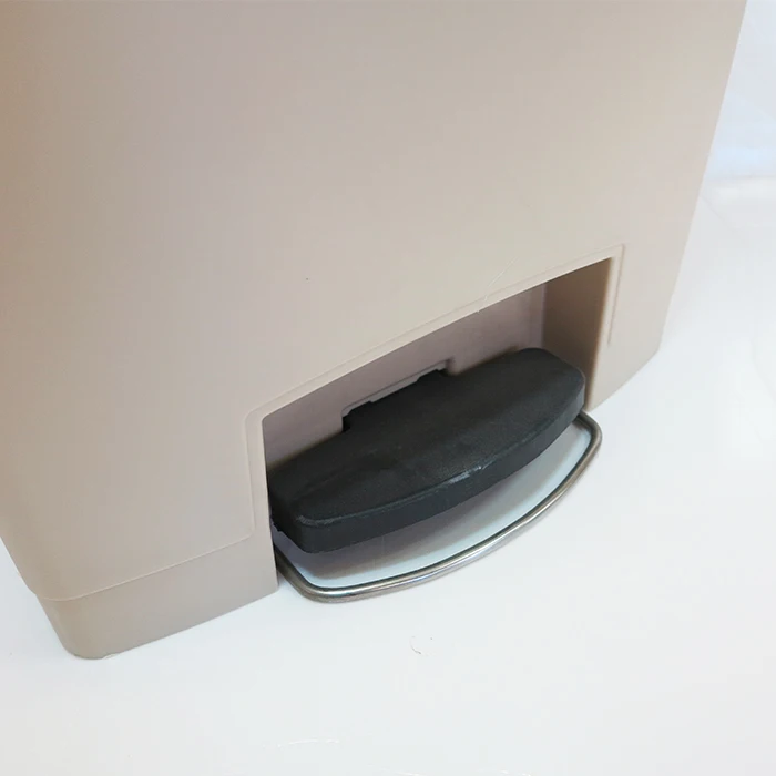 13 liter Rectangular Plastic Foot Pedal Medical Waste Bin Household Food Waste Residual Waste Garbage Classified Trash Bin