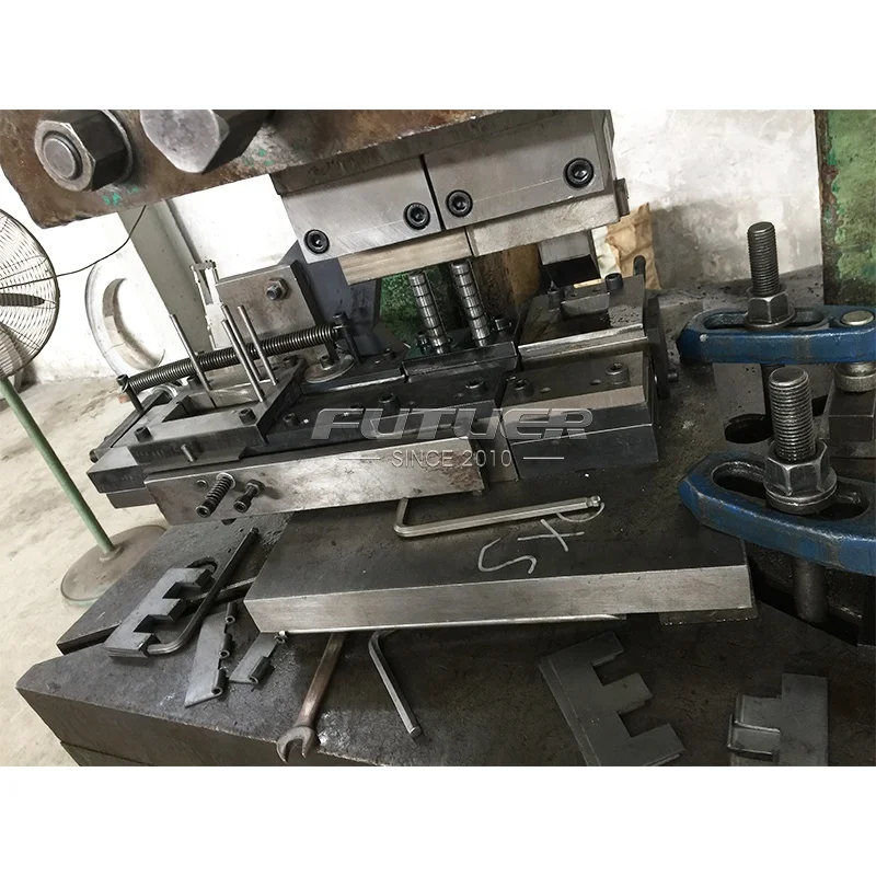 Automatic production metal  door hinge automatic mold  processing equipment mold hinge metal bending mould