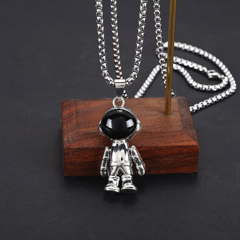 New Arrival Hip Hop Stainless Steel Spaceman Robot Astronaut Necklace for Men and Women