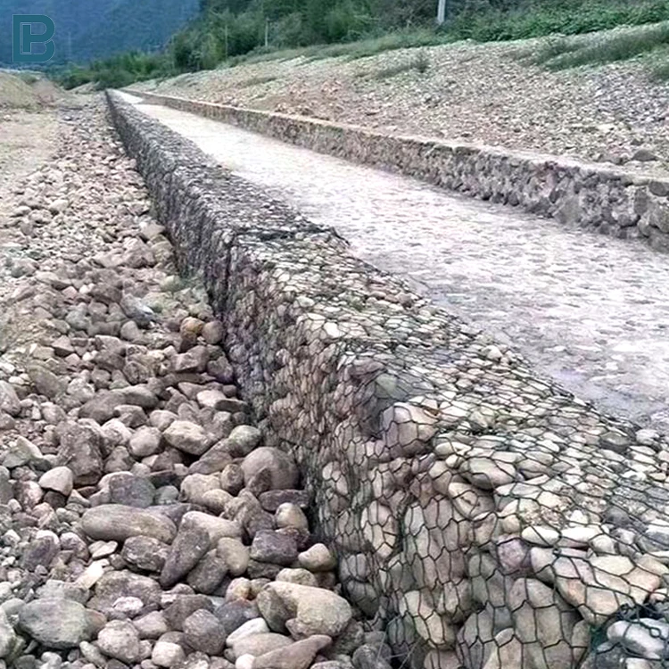 galvanized hexagonal wire mesh netting pvc coated gabion stone filled gabion basket in Philippines