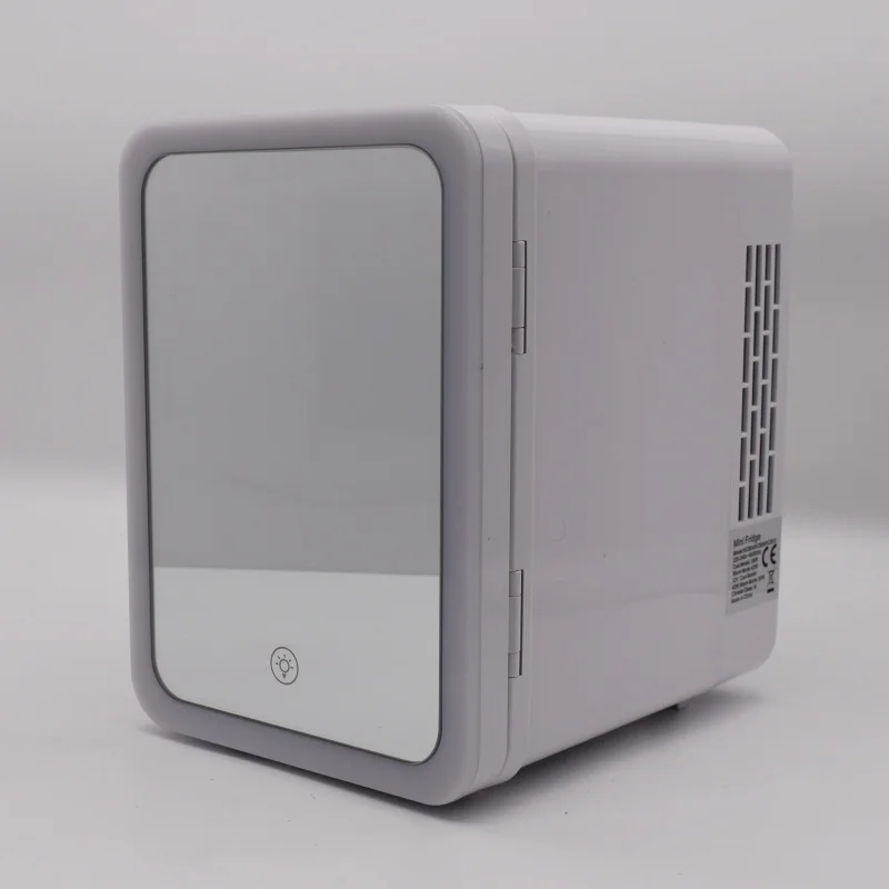 Oem Cooler and warmer fridge 4L Portable Counter top small mini fridge for skincare AC/DC