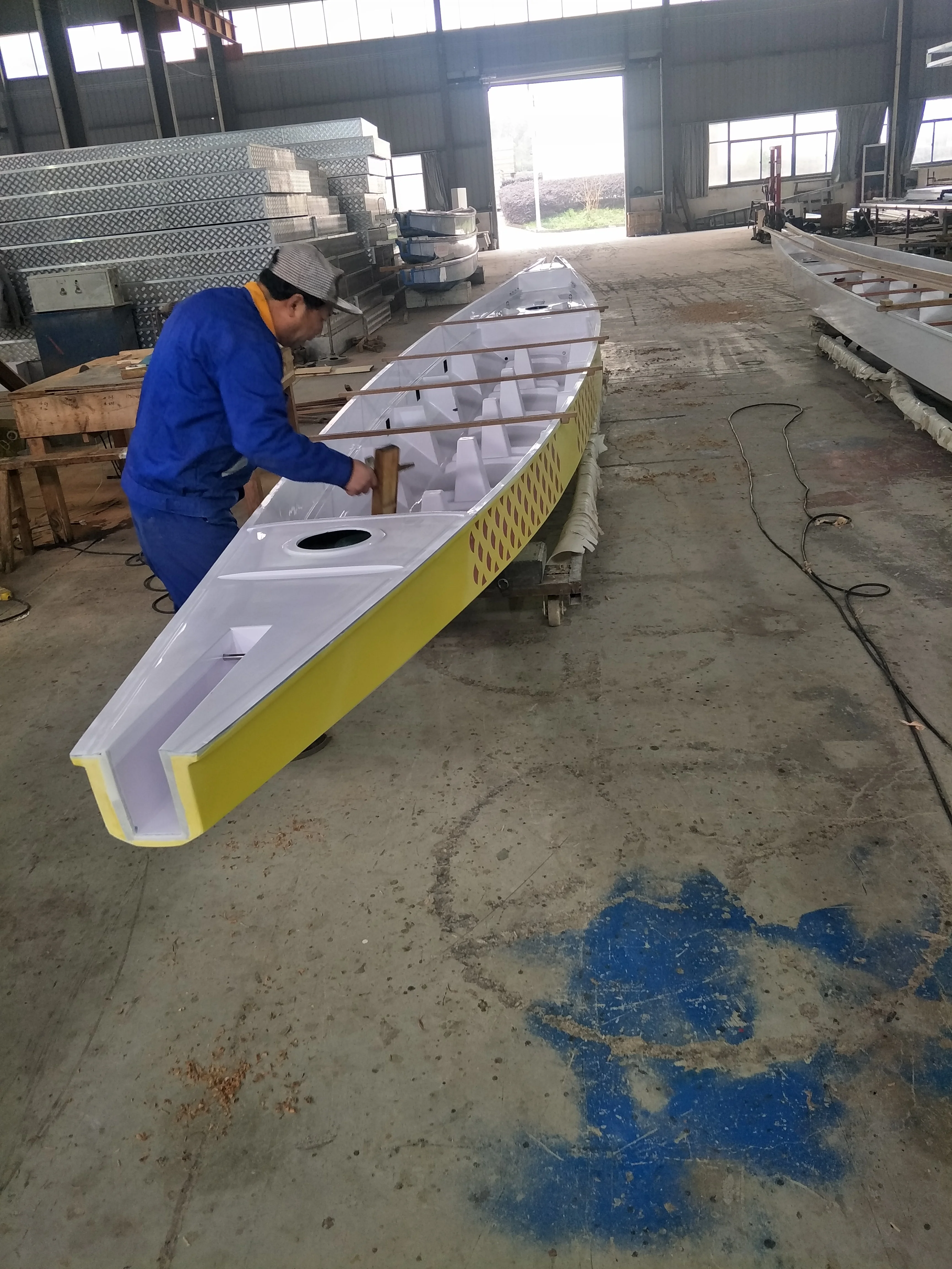 sea freight yellow and red scale FRP RUI model dragon boat color package