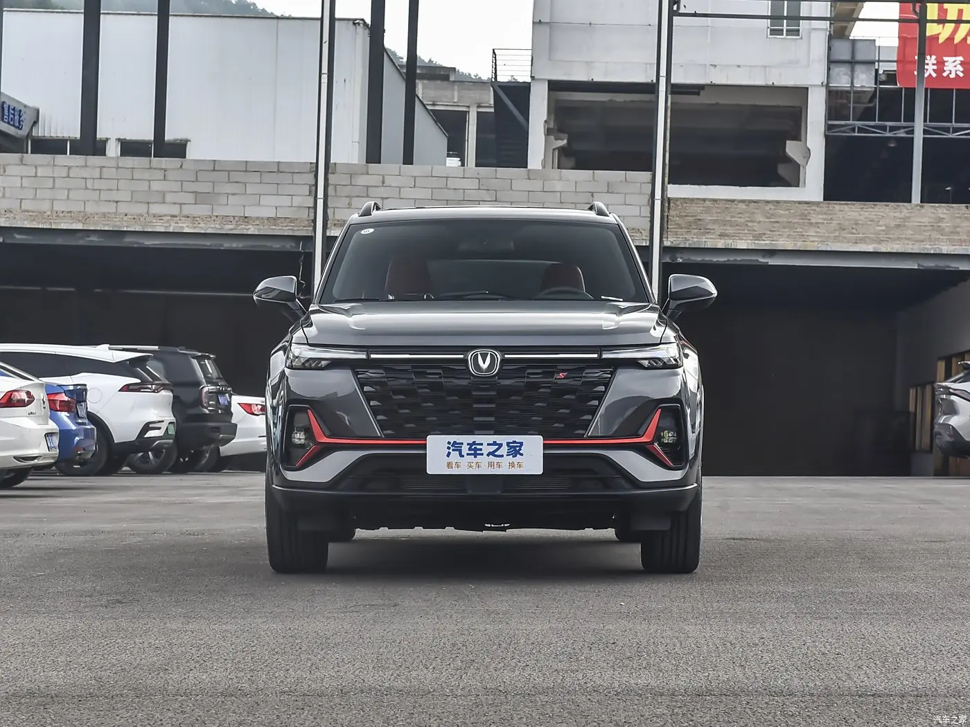 Новый Changan автоматический люк на крыше электрический внедорожник 4x4 светодиодная камера темная кожа Многофункциональный 5 сидений дверей руководство по эксплуатации автомобиля размер шин R17 FWD