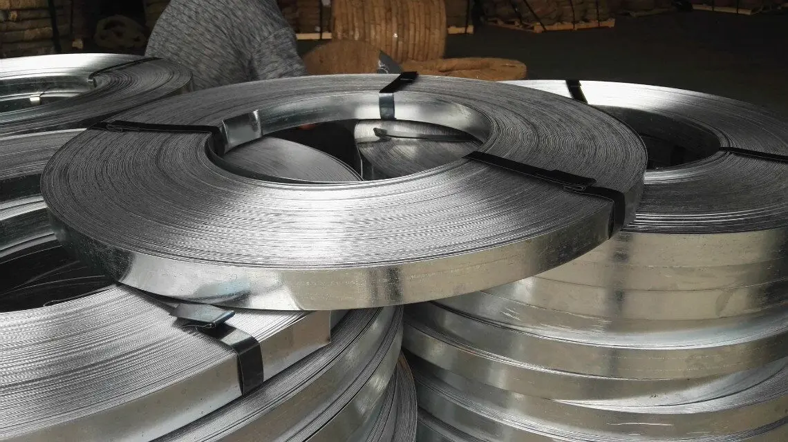 Factory Direct Cheap Price Plain hot dipped galvanized steel strip coils zinc coated hot dipped galvanized steel strip coil