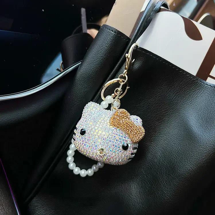 Sanrioed Bling Giamond Hello Kt Cat Keychains Full Diamond Rhinestone Kawaii Pendant Accessories Car Bag Key Ring Wholesale