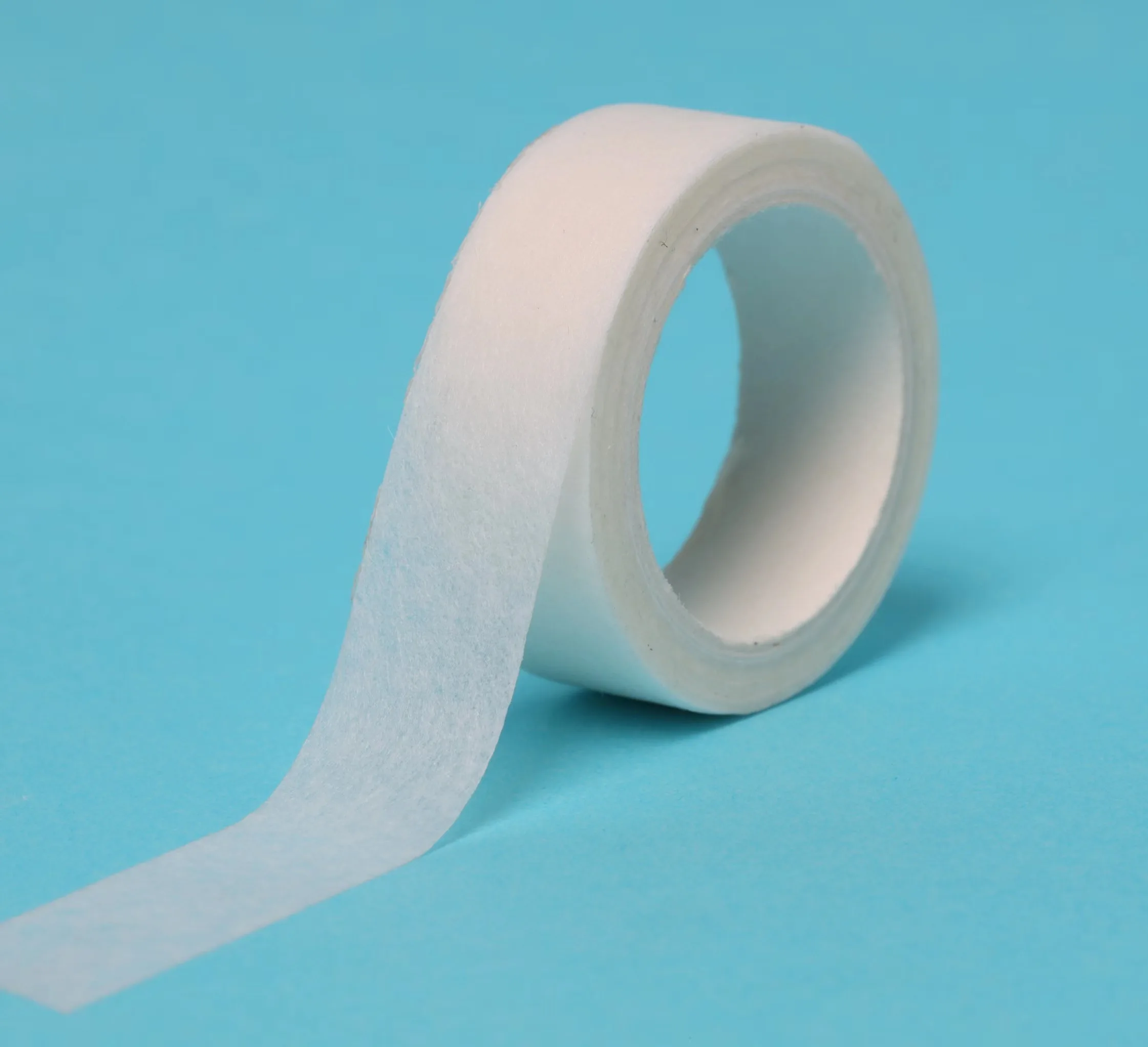 Hight Quality Medical tape non woven silk tape waterproof heel anti-wear breathable wound dressing 5m non-sterile non woven tape