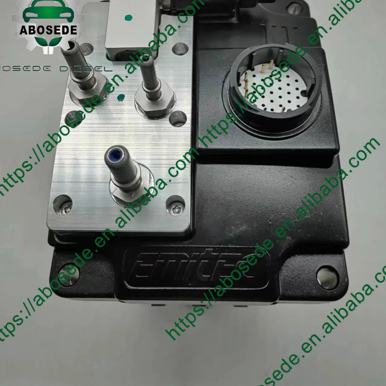 Urea pump  5273338 A034J233 24V