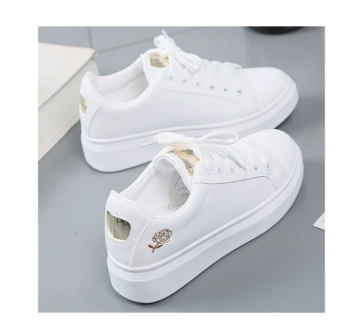 2024 Wholesale Summer New footwear Fashion Student Round Toe Sneakers Sports Leisure Single thick sole white shoes