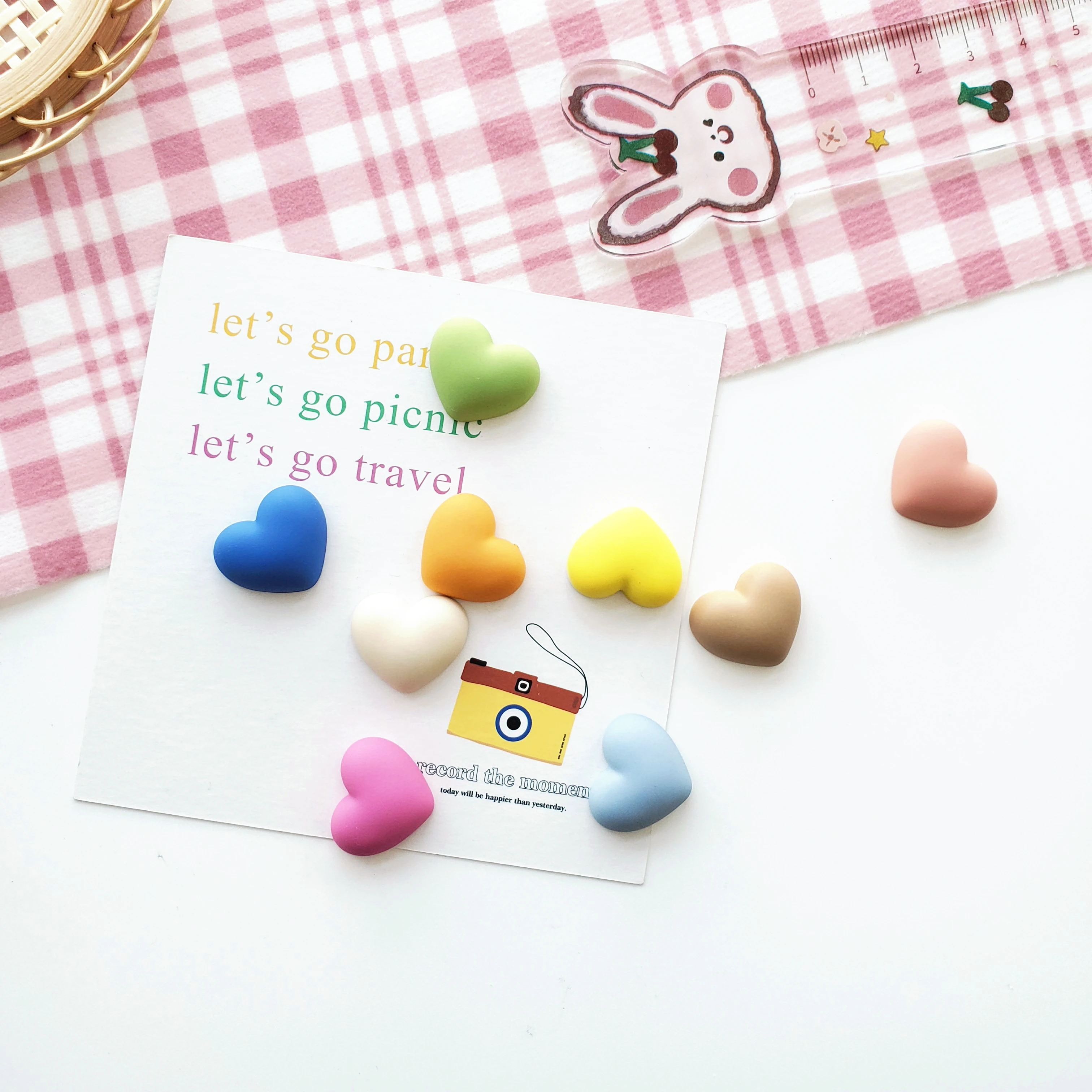 Acrylic Half Hole Rubber Love Beads Flat Bot Heart Shaped Beaded Bracelets Loose Beads For Handmade Jewelry Making