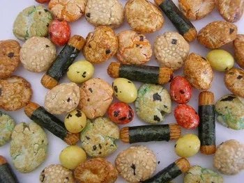 Traditional Delicious Rice Savory Cracker Mix No Frying Wrapped With Seaweed