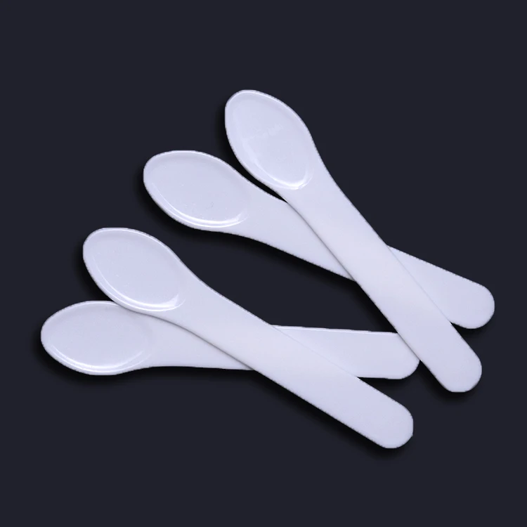DIY Spoons Mini cream Cosmetic Spatula Scoop Disposable White Plastic Spoon Makeup Maquillage Tools