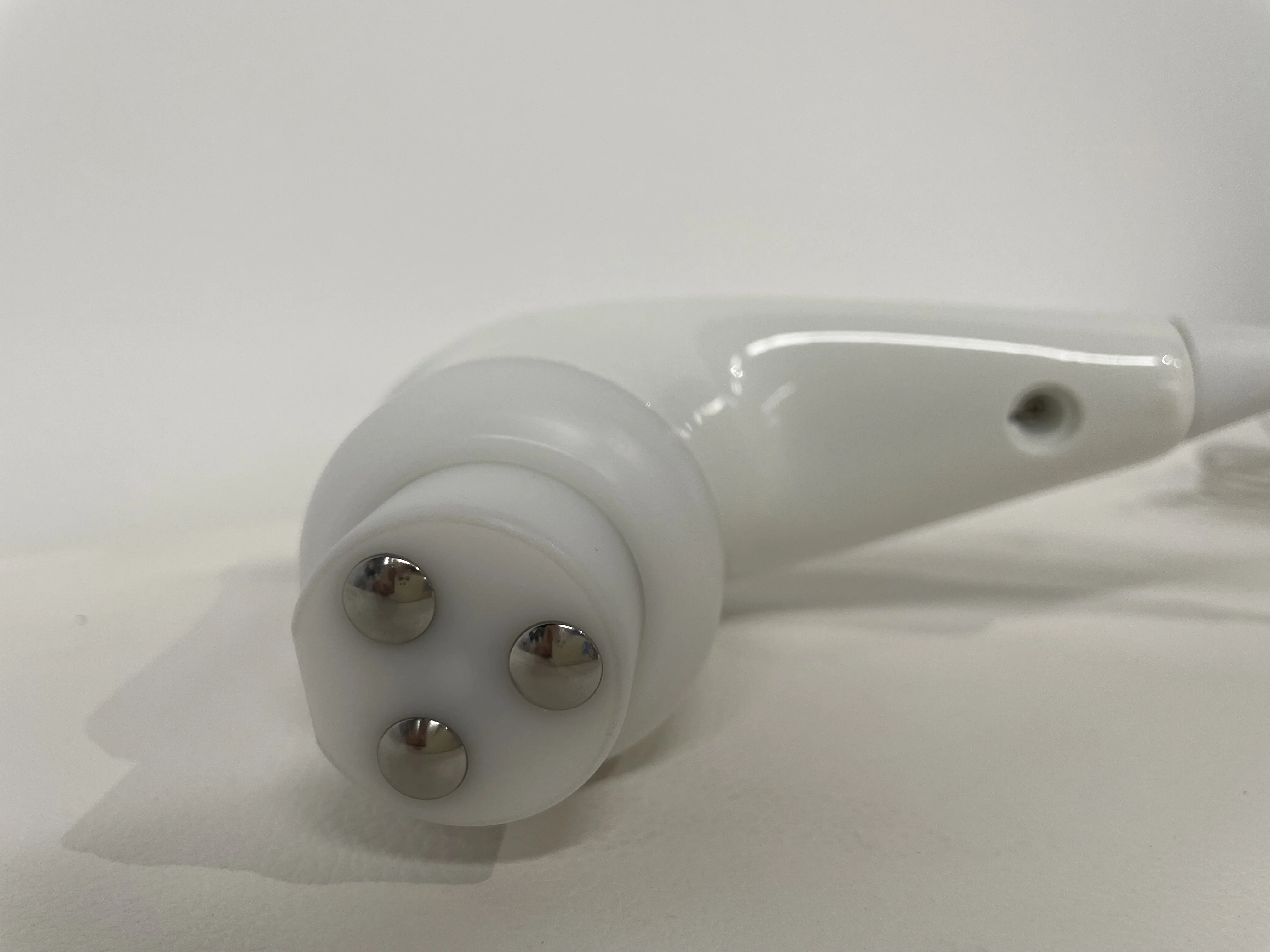 Best Selling Deepba Non-invasive Dep Water Light Base Skin Firming Ion Vibration Moisturizing Wrinkle Remover Beauty Machine