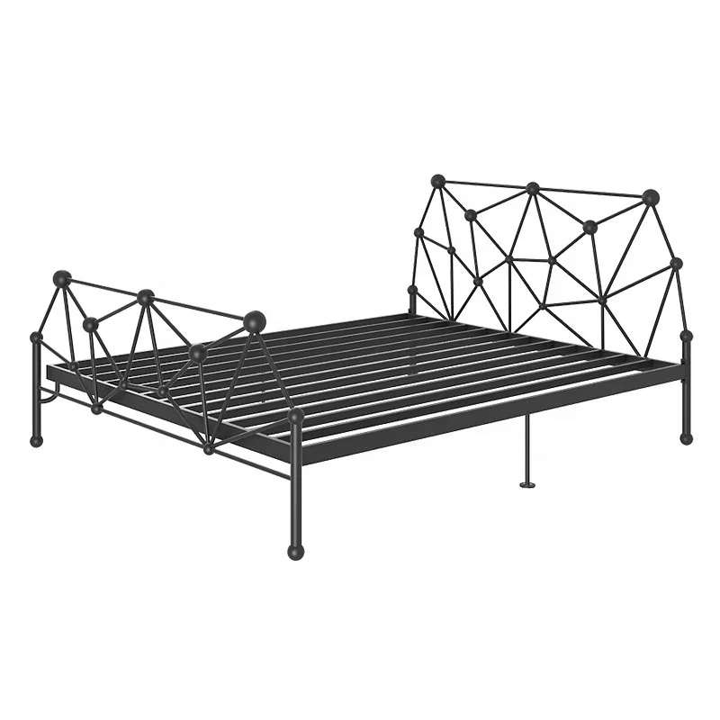 
European retro iron art metal bed hotel creative steel pipe carved iron art princess bed home stay double bed 