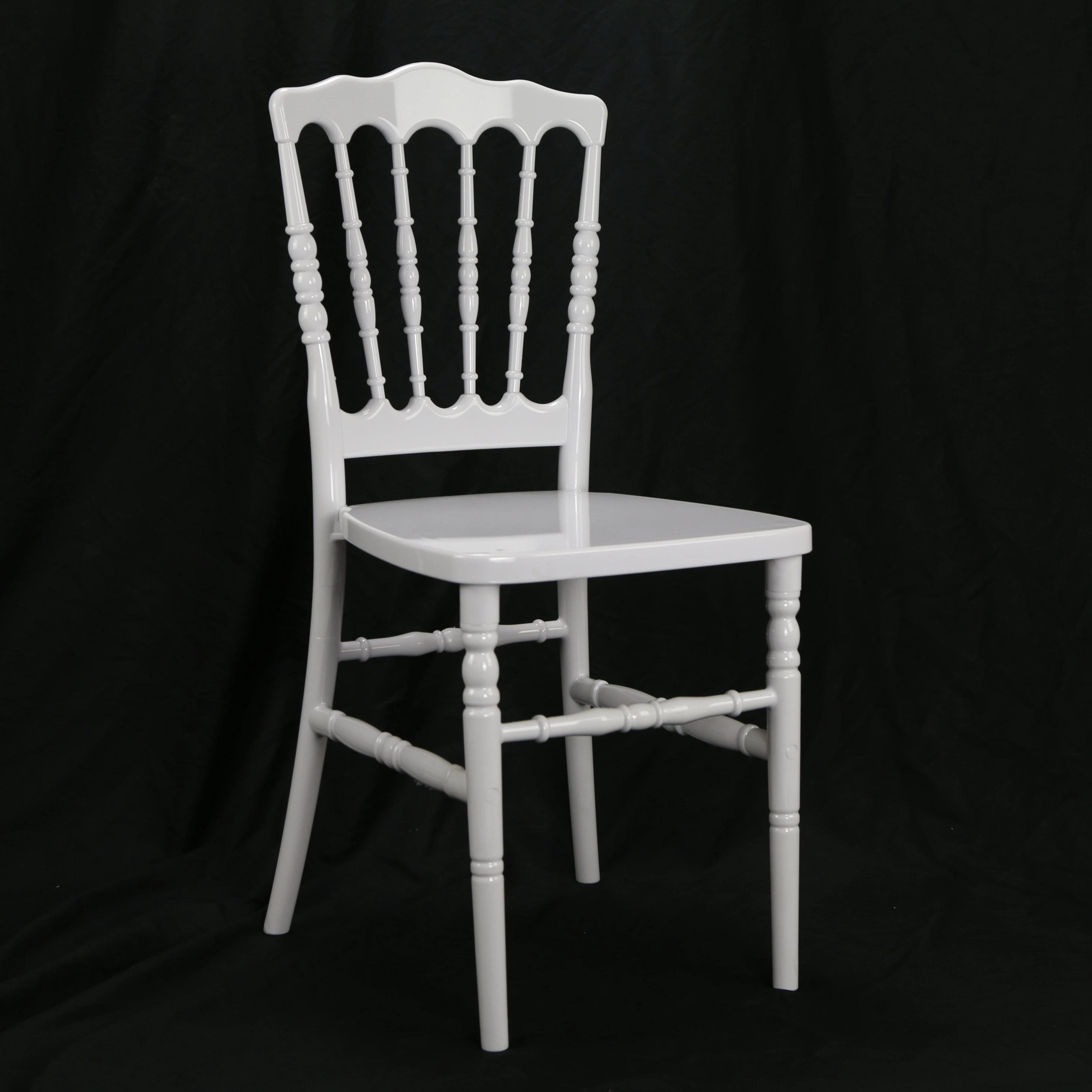 Wholesale Resin White Banquet Napoleon Party Chairs for Wedding Venue Ceremony Events