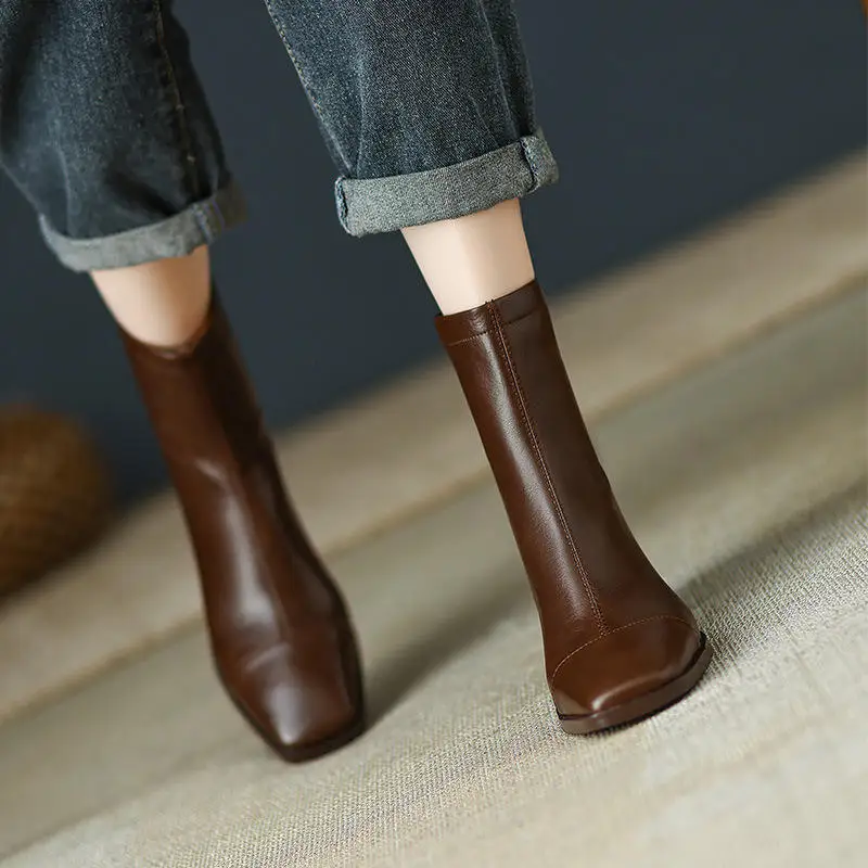 Wholesale Hot Sale High Quality Fashion Winter Low Heel Platform Ankle Boots Women