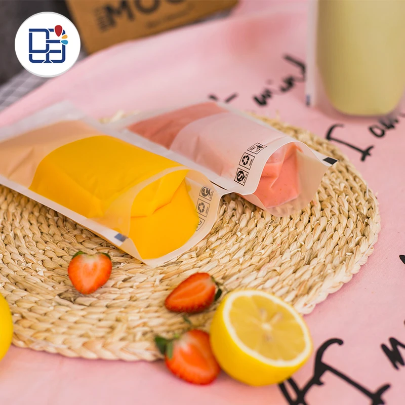 
700ML New White Drink Bag Soft Drinks Fruit Punch Drink Packaging Bags With Zipper 