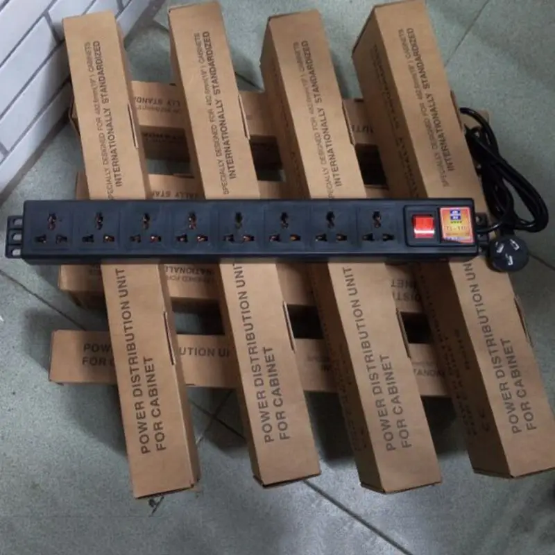Высококачественный Черный алюминиевый сплав Германия 19 дюймов 6way 8 way PDU