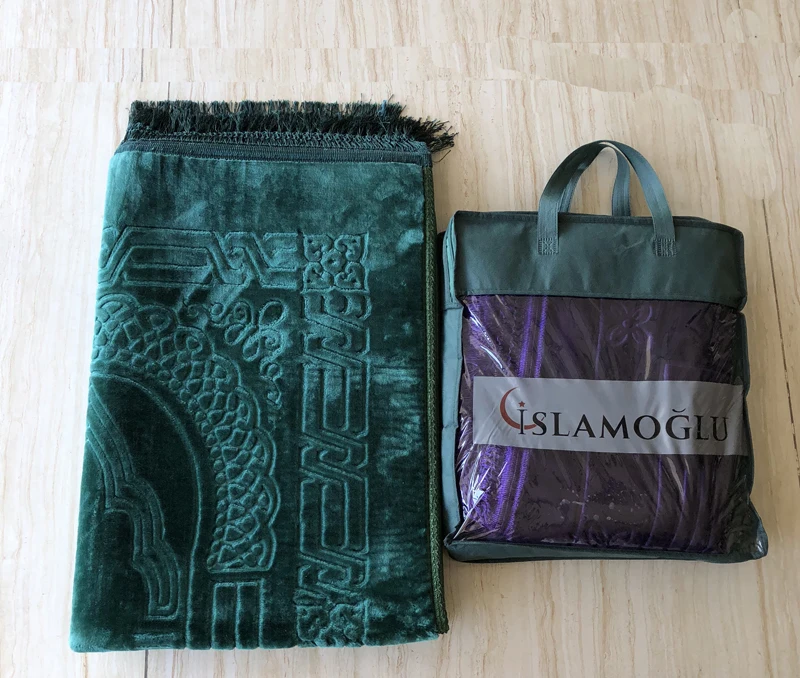 2018 Cheap Thick Silk Velvet Islamic Muslim Prayer Rug