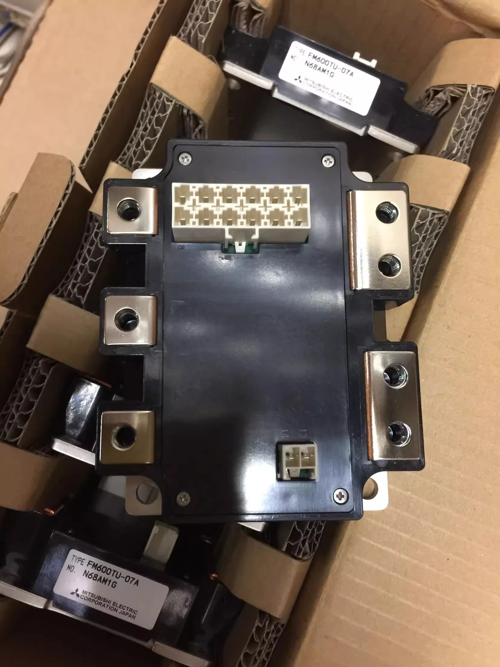 FM400TU-07A FM400TU new original Power Mosfet Transistor Intelligent Power Module Driver Module IGBT Module