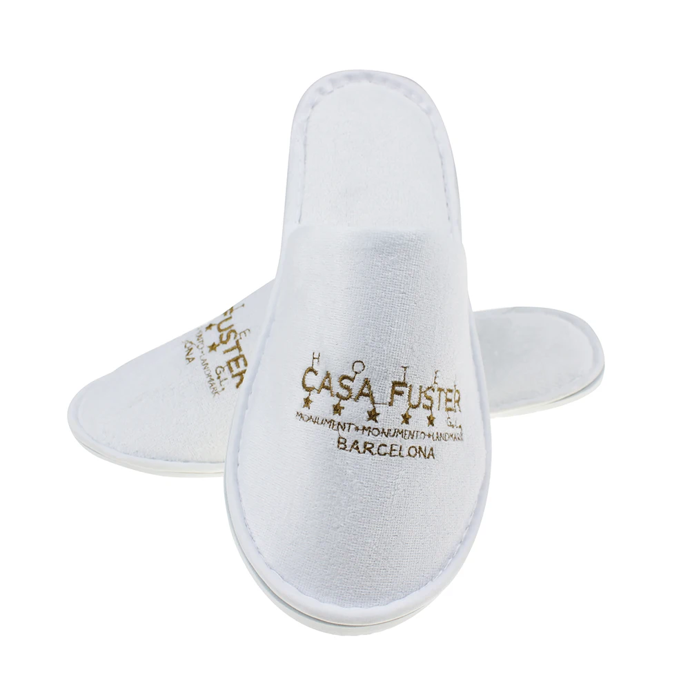 Wholesale luxury cheap white closed toe hotel spa slippers