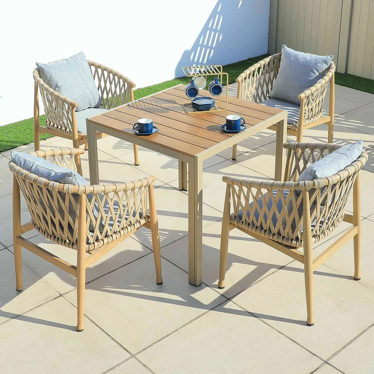 Factory Hot Sell Modern Outdoor Dining Room Furniture Patio Table and 4 Chairs Set