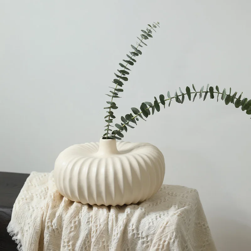 Modern Pumpkin Shape Ceramic Vase Table Top Small Mouth Dry Flower Vase Wholesale