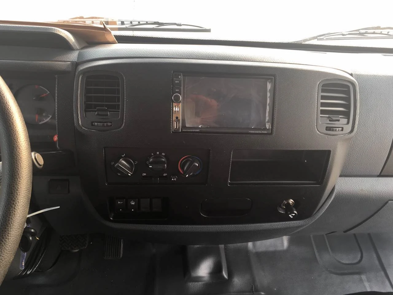 Sinotruk 4x2 10ton cargo tipper large light dump truck for sale