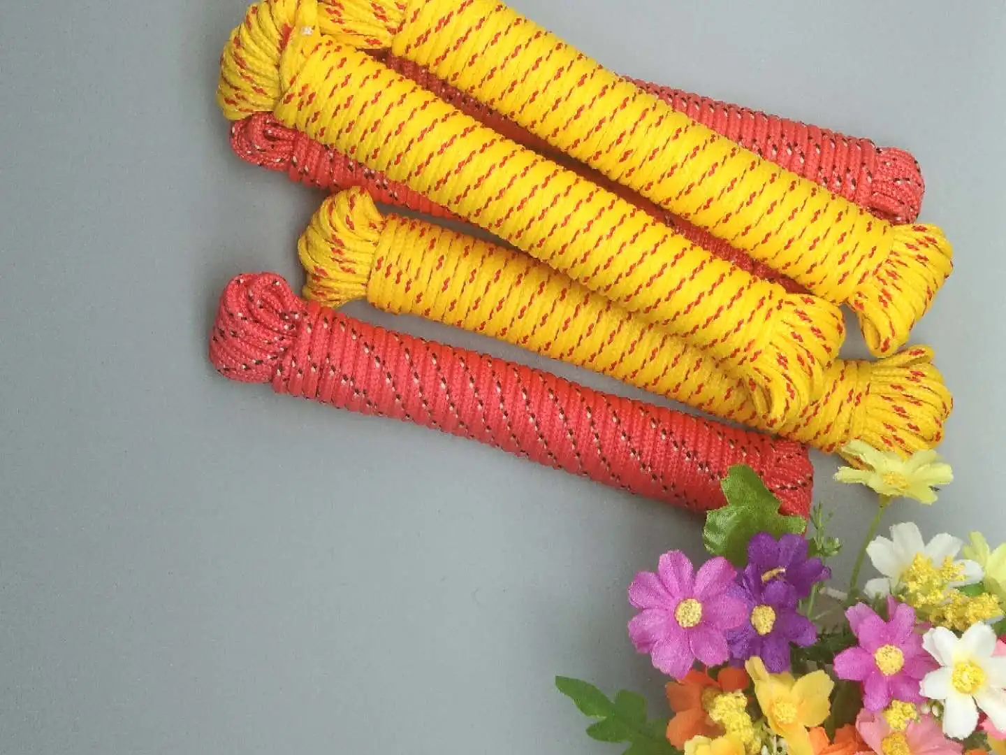 Wholesale Different Sizes 1.5mm 2mm 8mm 12mm 35mm Custom Multicolour Polypropylene String Cord Rope