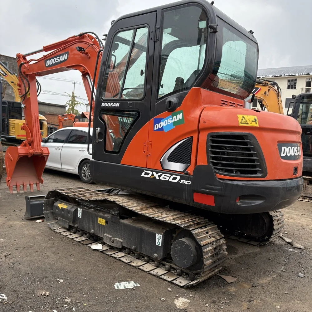 Korea Original Doosan DX140 225 300 340 530 Excavator Used Mini Komatsu Caterpillar Volvo Engine Gearbox Pump Motor 6 Ton