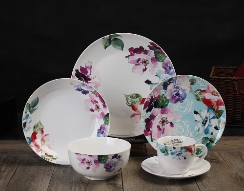 European Ceramic Tableware Bowl Plate Dinner Set Fine Bone China with Flower Dinnerware Sets Europe on Glaze Dinnerware Set