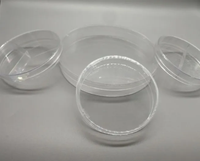Chinese Manufacturer Disposable Polystyrene Plastic Sterile Petri Dish Container Medical Production Sterile Plastic Petri Dish