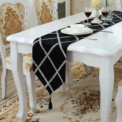 
Simple modern table flag runner European style lattice bright Christmas decorative table runner for home banquet wedding 
