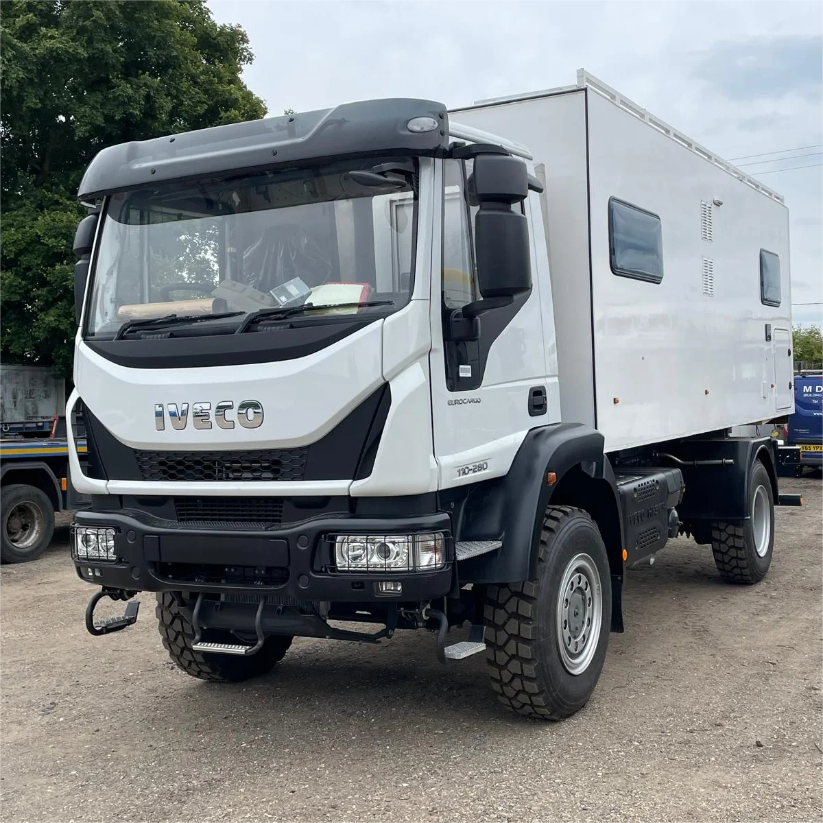 ONLYWE Custom Expedition Vehicle Off Road Aluminum Pickup Truck Box Camper 6x6 Luxury Rv Motorhome Body Camper Vans For Sale