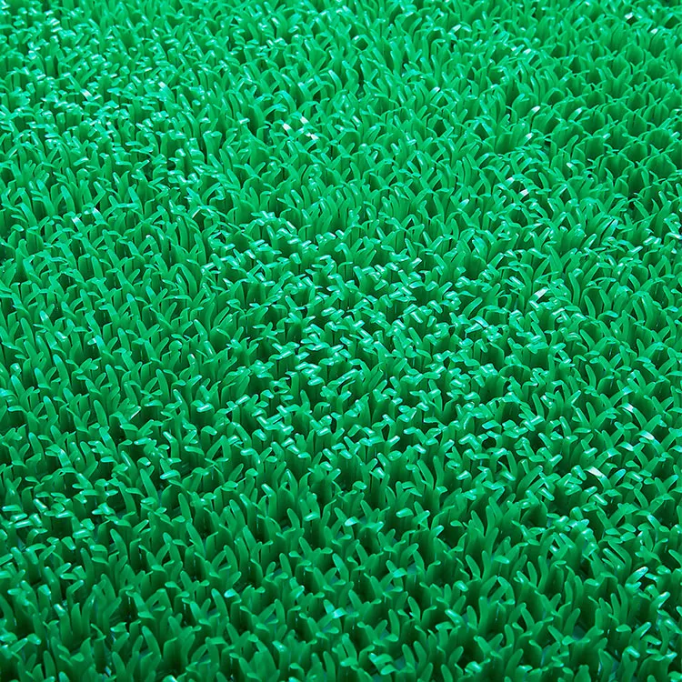 Free sample Virgin PE outdoor play area garden mat