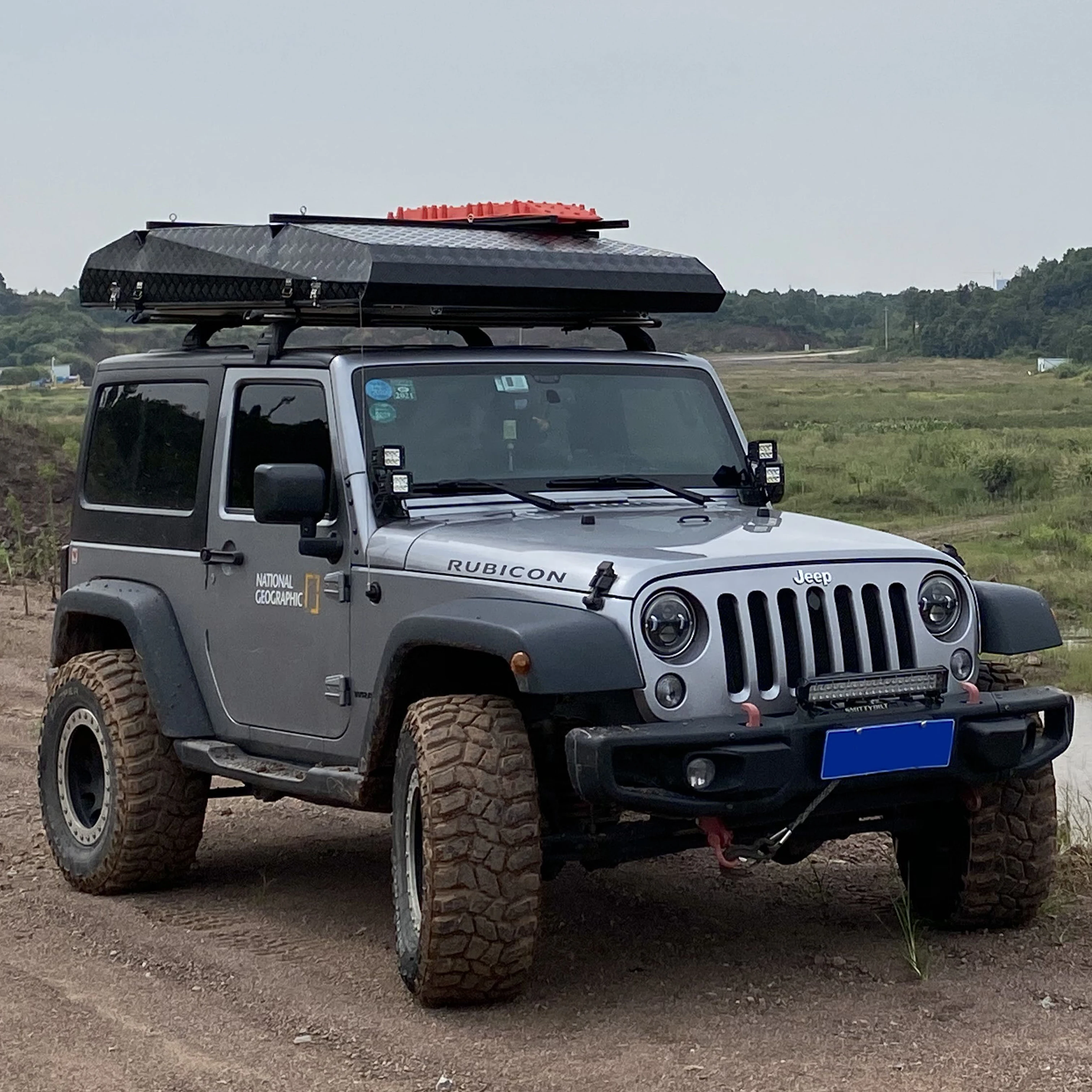 Hardshell Roof Top Tent Vehicle Side Awning Car Trailer Roof Top Tent Outdoors Overland Best Aluminum Canvas Modern One Bedroom