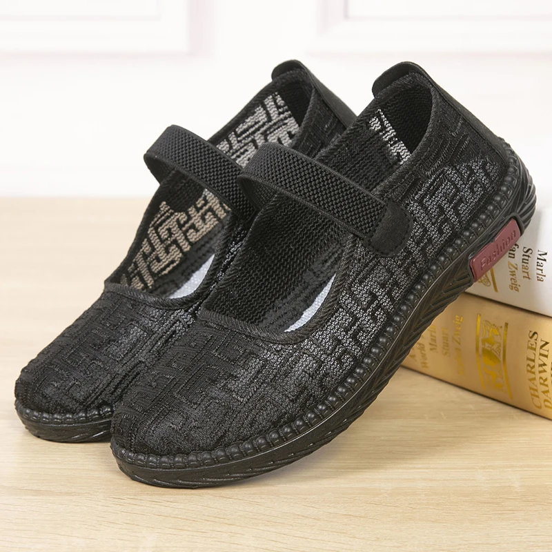 L5 Summer New Middle-aged and Elderly Soft Soles Non-slip Flat Shoes Female Shallow Mouth a Foot Pedal Net