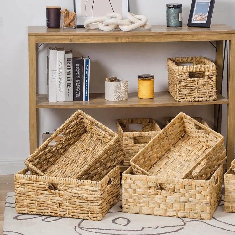 Customized Cheap Hand-Woven Corn Husk Storage Basket with 3 Handles for Organizing