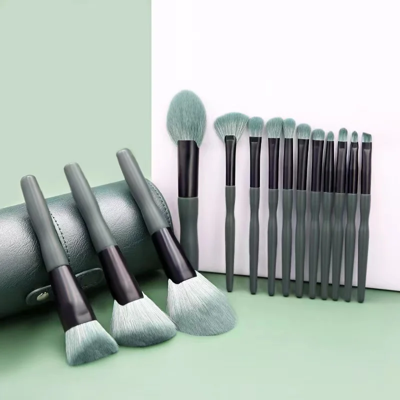 Custom Logo 10 pc Professional Vegan Small Waist Makeup Brushes Colourful Korean Cosmetics Women Make Up Brush Sets