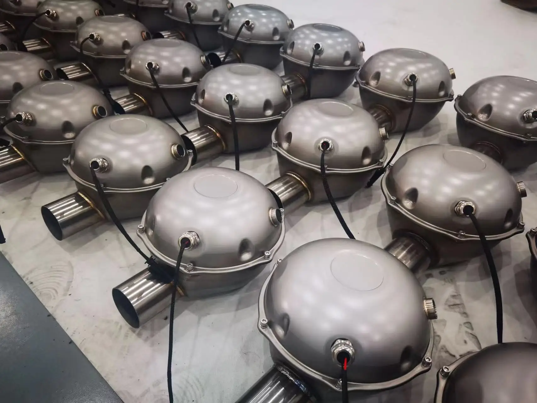 Universal Electric with remote control Muffler System Exhaust Speaker Sound Booster