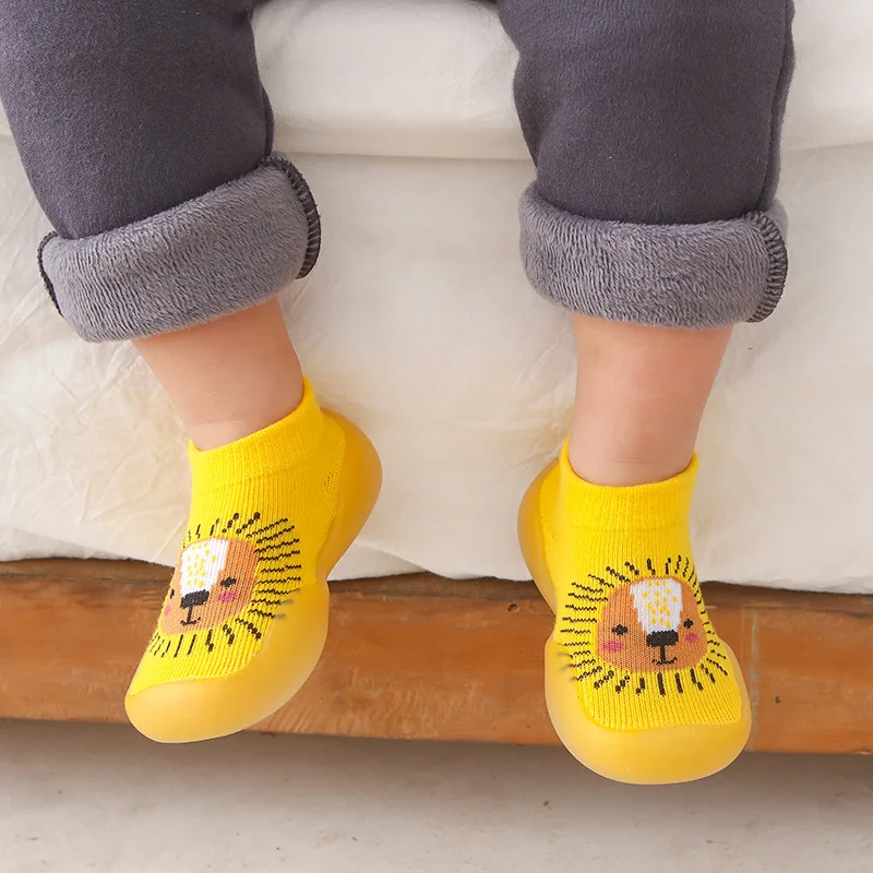 Hot Sale Cartoon Baby Toddler First Walking Sock Shoes Soft Sole Slip-on Sneakers Non-Skid Floor Slippers for Kid Girl Boy