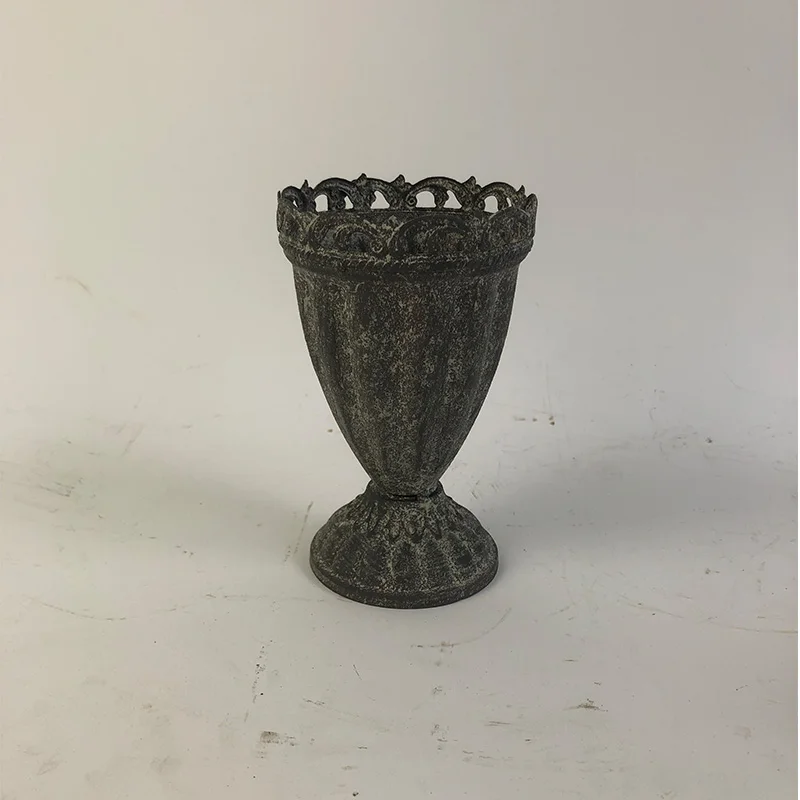 Antique Rustic High Quality Decoration Flower Pot Urn Mini Metal Flower Pot For Home Garden Decor