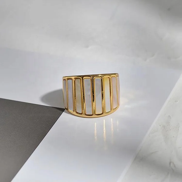 Chunky Wide Band Fine Jewelry Rings Accessories 18K Gold Plated Stainless Steel Minimalist Gift Mother of Pearl Shell Ring