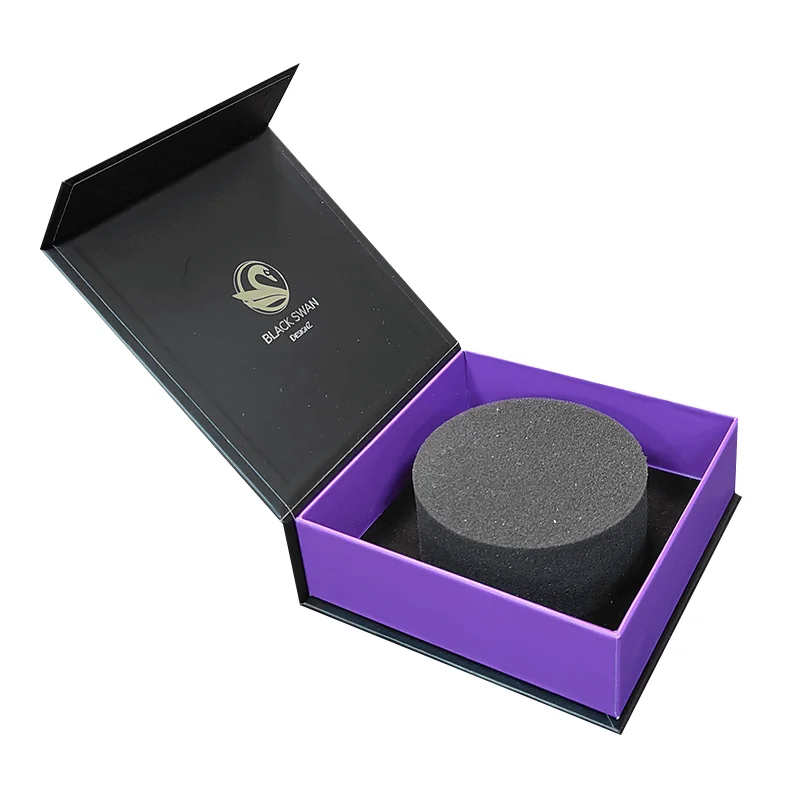 Изготовленный на заказ роскошный кожаный ошейник для кошек и собак для дрессировки поводков упаковочная коробка с магнитным жестким картонным блестящим серебряным логотипом