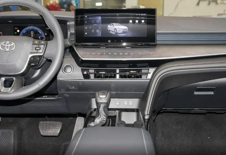 2023 Cheap Price Toyota Cars New Toyota 5 Seats Petrol Gasoline Cars vehicles used cars